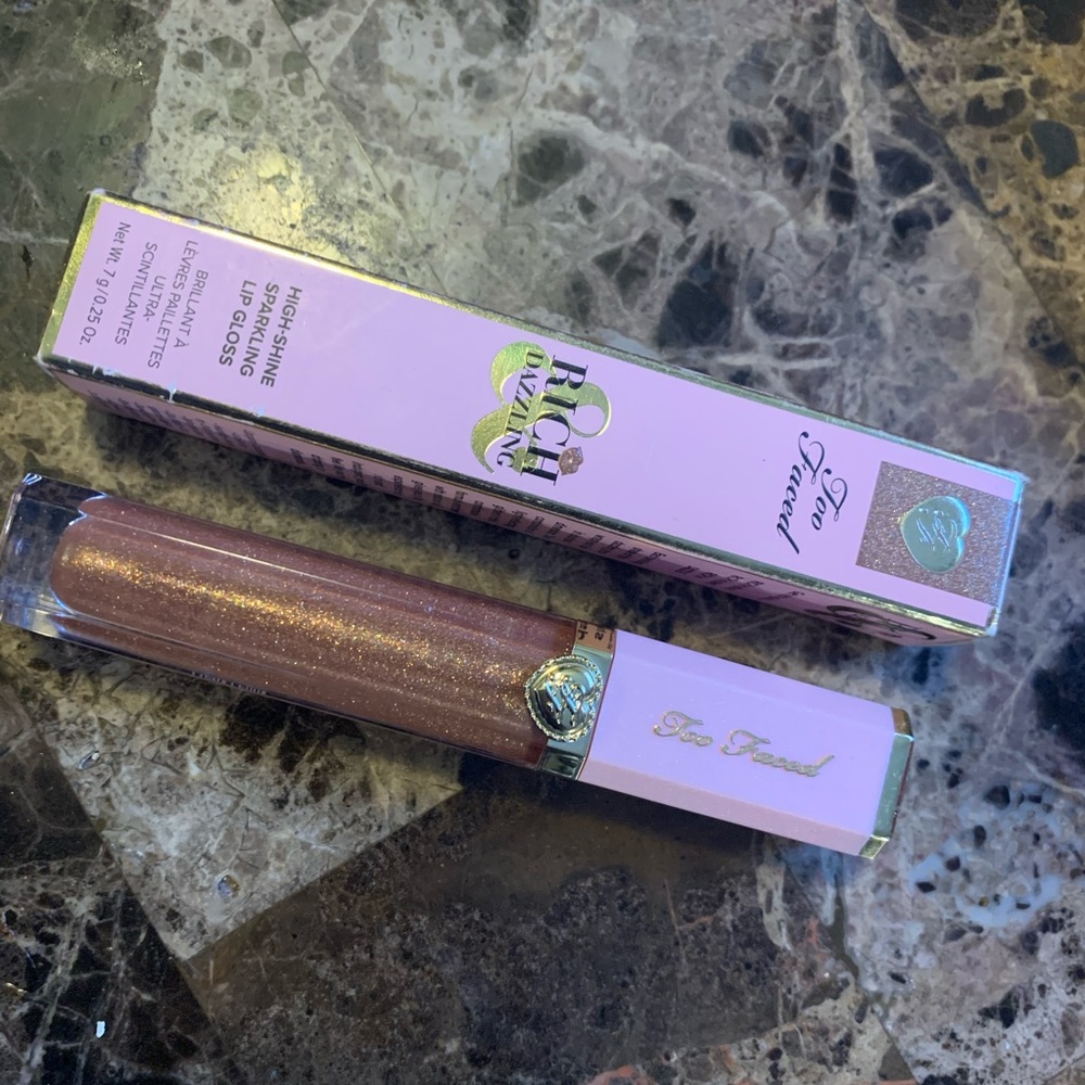 Too Faced: Rich Dazzling Lipgloss